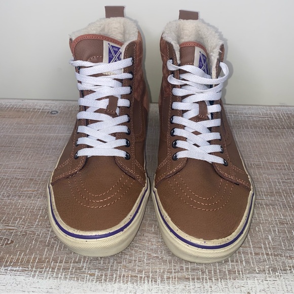 Vans Scotchgard 3M Unisex M8.5/ W10 Brown High-Top Sneakers with White Laces - Picture 1 of 16